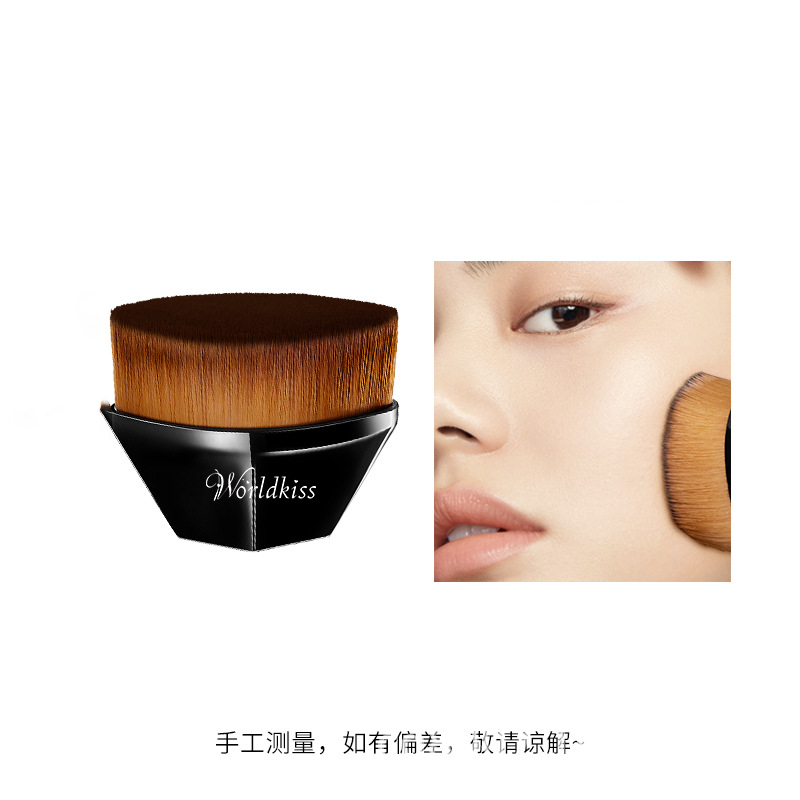  Кисть для тонального крема